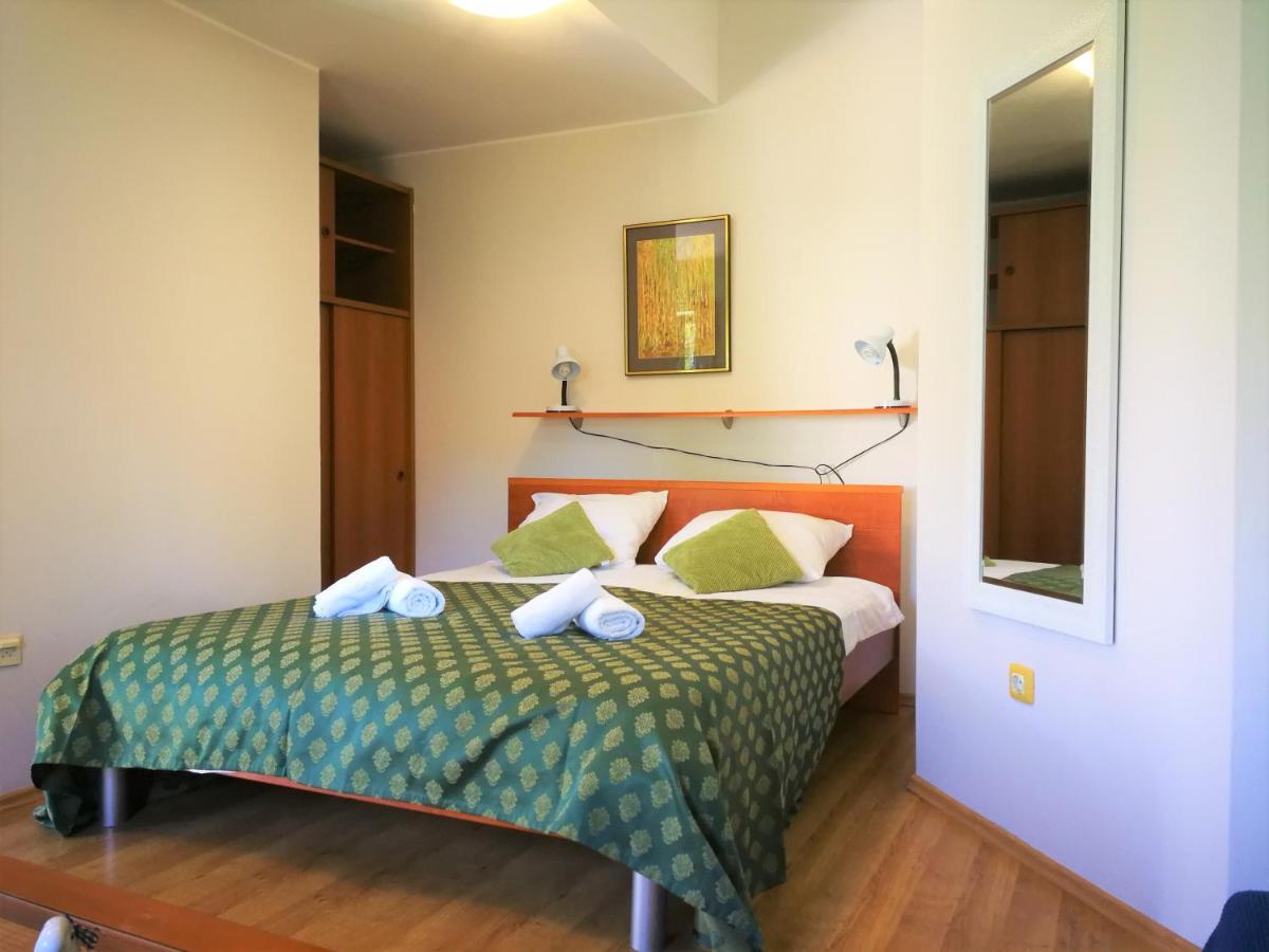 Bilic With Garden & Swimming Pool - 50m From The