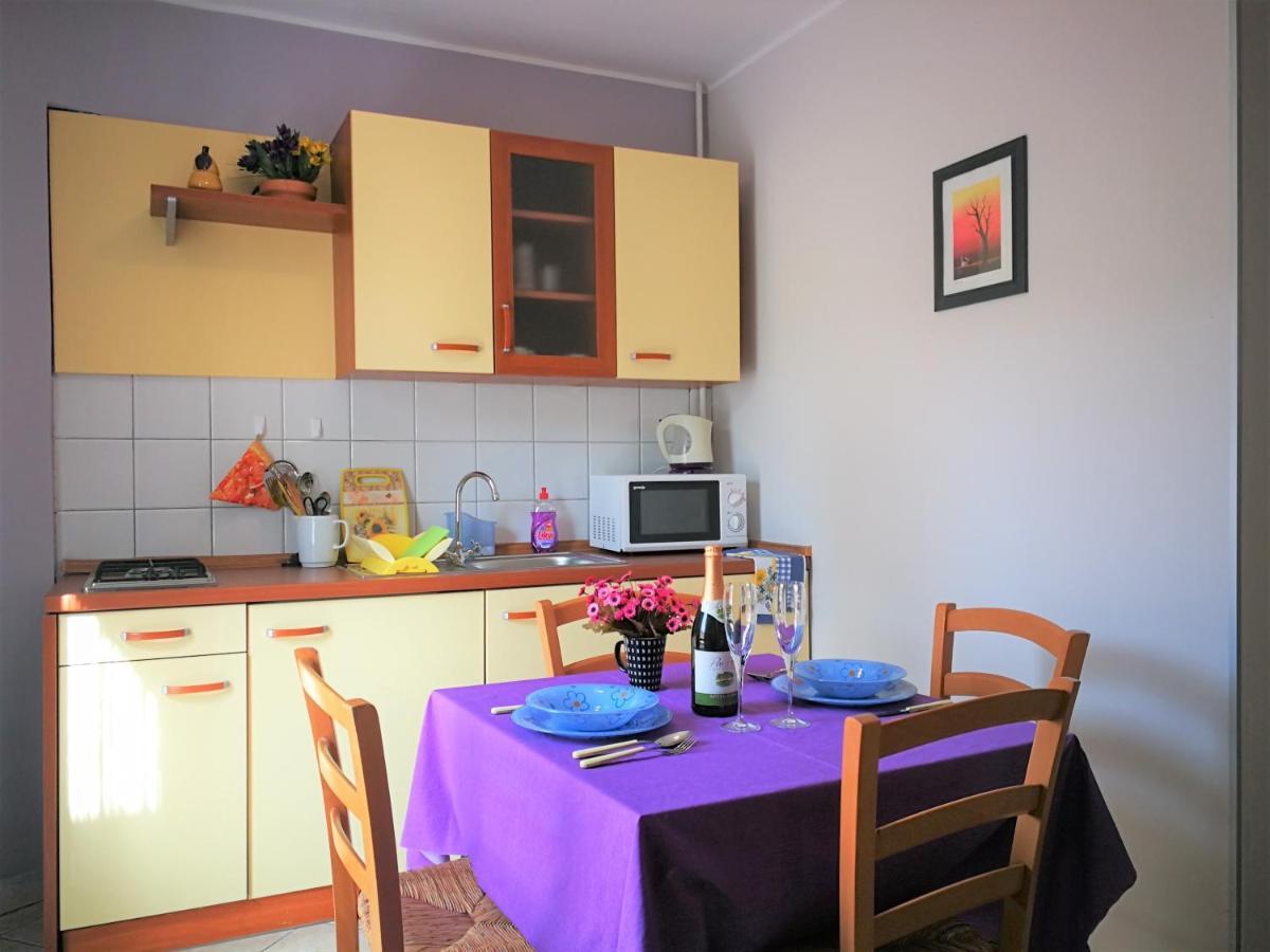 Bilic With Garden & Swimming Pool - 50m From The Apartment Pjescana Uvala