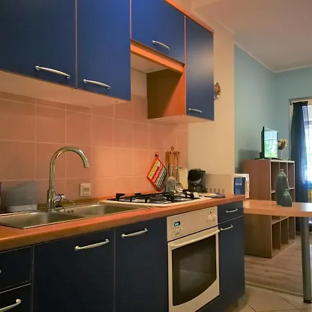 Apartments Bilic With Garden & Swimming Pool - 50M From The Beach Pjescana Uvala Exterior photo