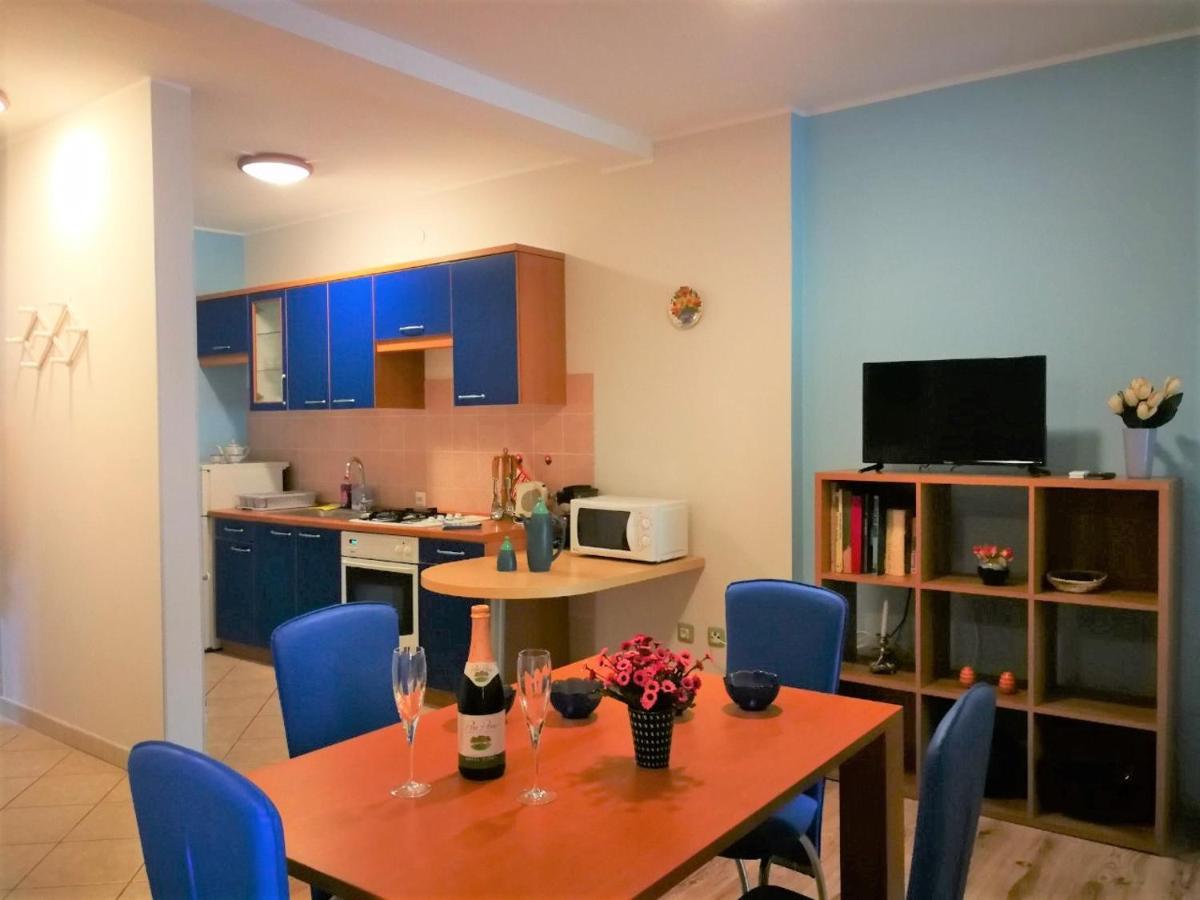 Bilic With Garden & Swimming Pool - 50m From The * Pjescana Uvala