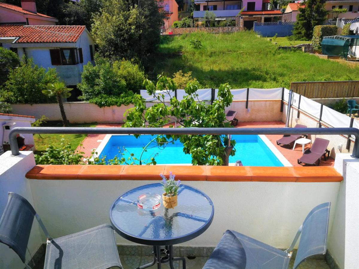 Apartament Bilic With Garden & Swimming Pool - 50m From The